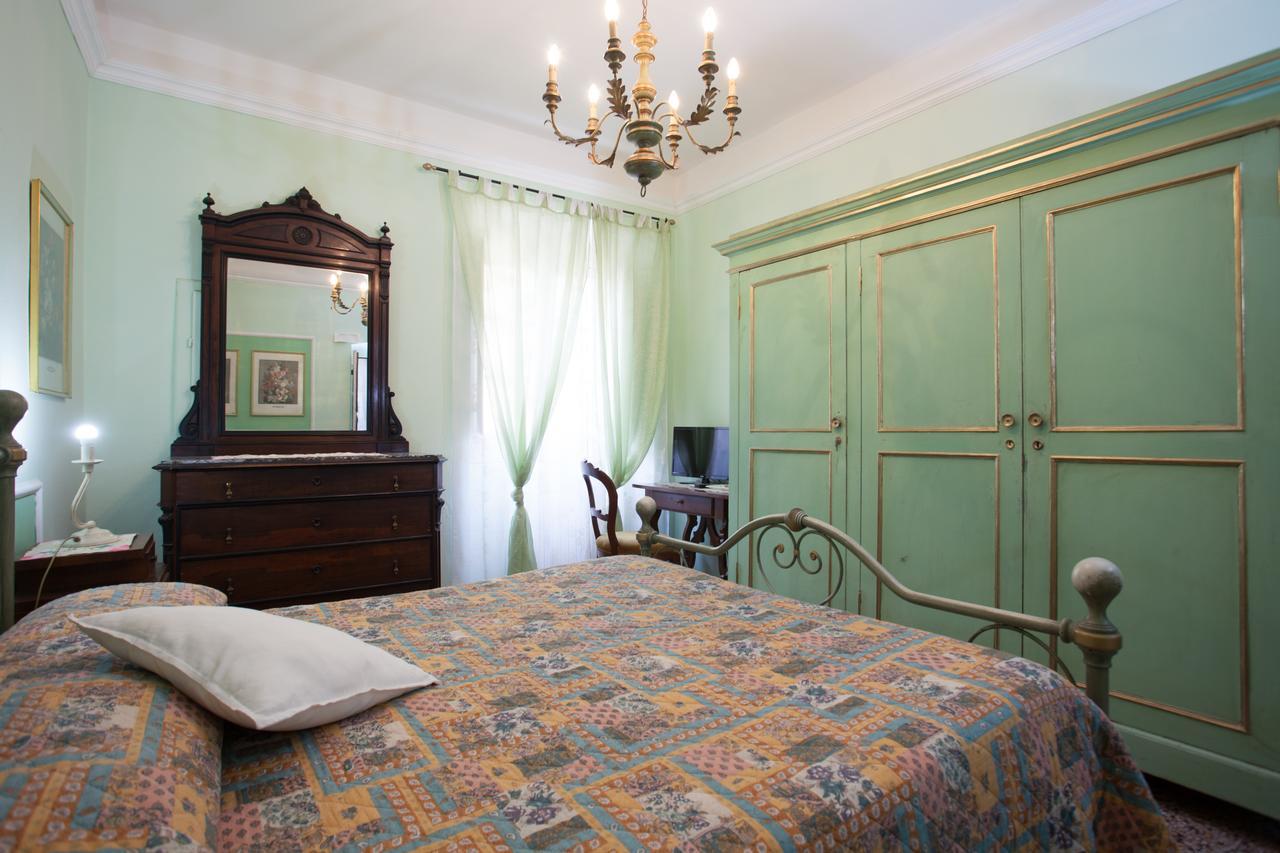 Corte Palazzo Picedi Benettini Sarzana Exterior foto