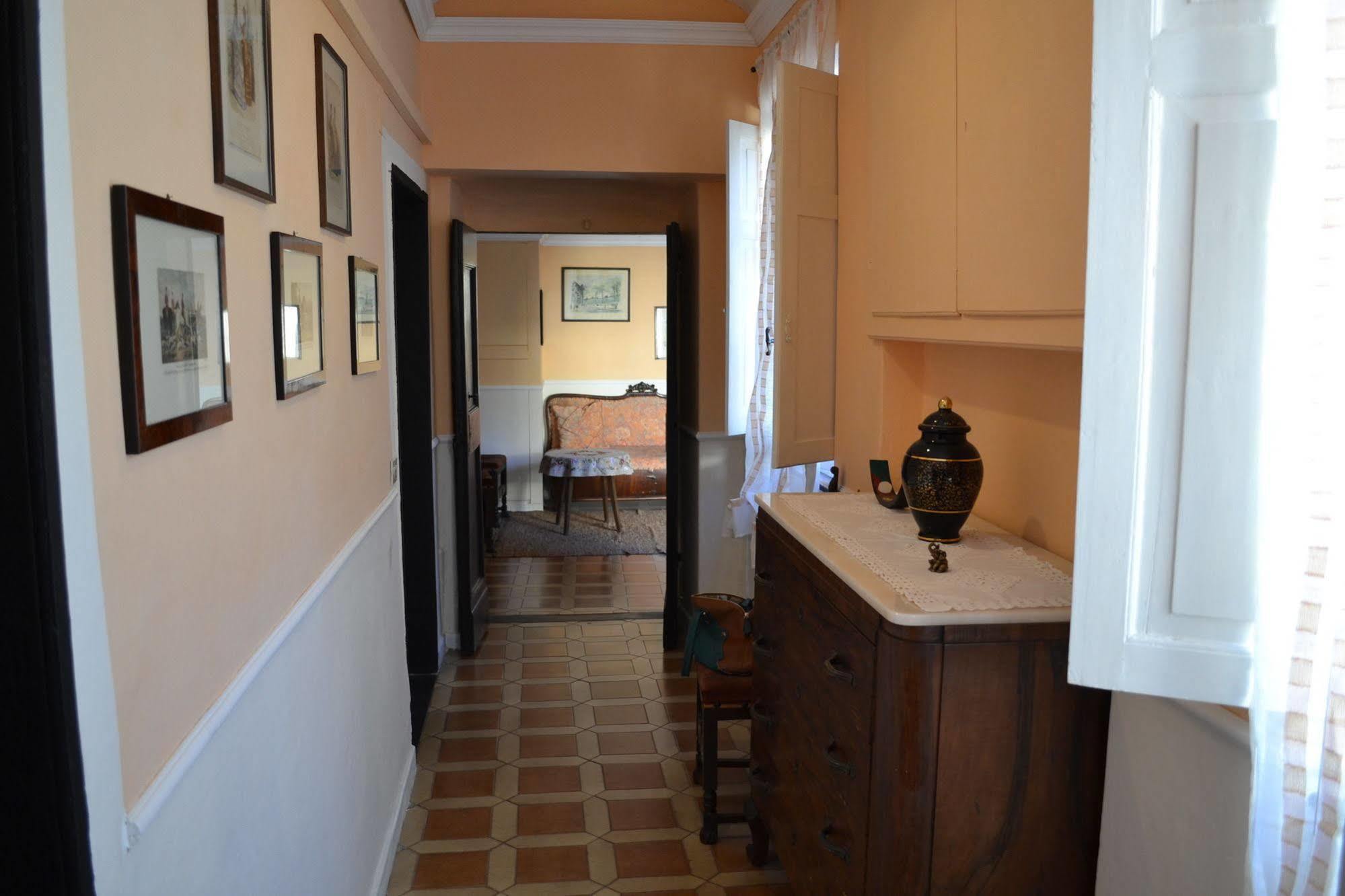 Corte Palazzo Picedi Benettini Sarzana Exterior foto
